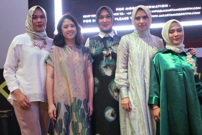Kolaborasi 4 desainer Indonesia bersama Wardah Fashion Journey di Modest Fashion Week 2018