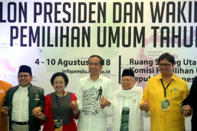 Presiden Jokowi-Ketua MUI Maruf Amin (foto Dok Industry.coid)