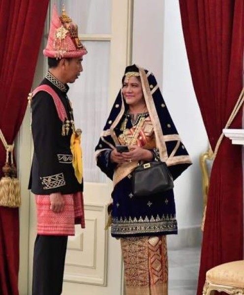 Presiden Jokowi dan Ibu negara Iriana Jokowi (Foto Dok Industry.co.id)