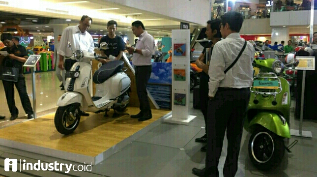 PT Piaggio Indonesia gelar pameran Mall-to-Mall Exhibition. 