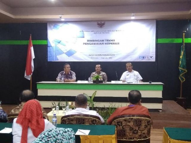 Kementerian Koperasi Gelar Bimtek Pengawsan Koperasi yang dilaksanakan di Gorontalo 19-20 September 2018 ini diikuti Satgas Pengawas Koperasi dan Satgas Pengawas Usaha Simpan Pinjam se Provinsi Gorontalo.