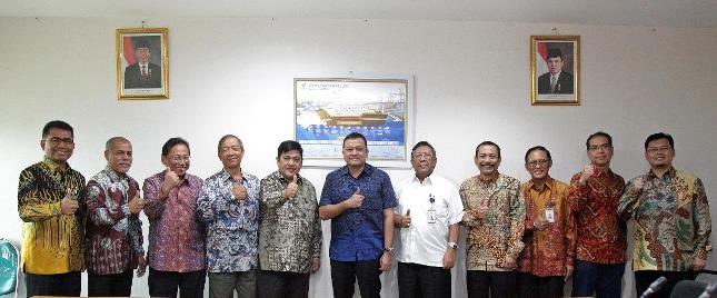 Menteri BUMN Rini Soemarno Isi Jabatan Direksi Pelindo I (Foto Dok Industry.co.id)