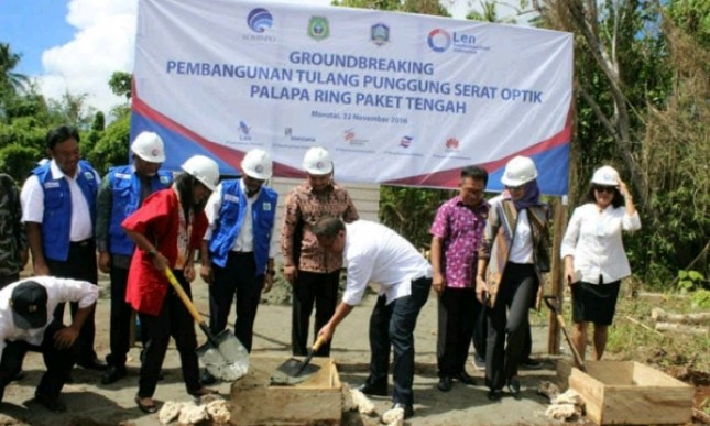 Direktur Utama PT Len Industri (Persero) Zakky Gamal Yasin saat Groundbreaking Proyek Palapa Ring Paket Tengah pada 2016