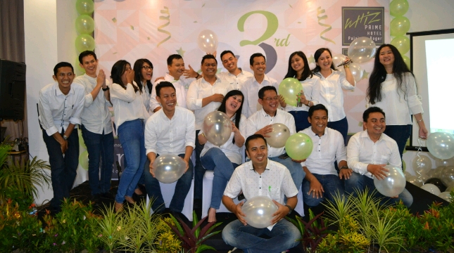 Perayaan Ulang Tahun ke-3 Whiz Prime Hotel Pajajaran Bogor