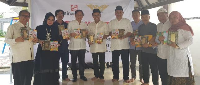 Dukung Desa Cinta Alquran di Lampung, Sinar Mas Wakafkan Alquran