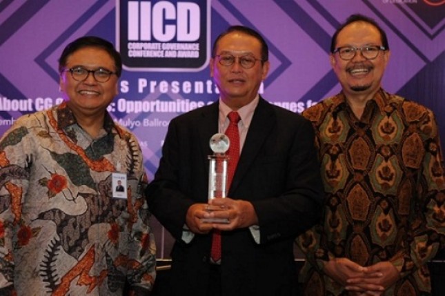 Bank BTN menerima penghargaan dari IICD di ajang CG Conference & Award ke-10 (Foto Abe)