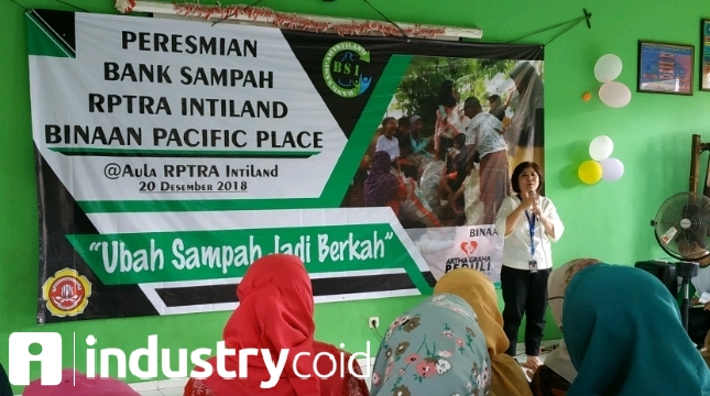 Pacific Place Care Kenalkan Program Bank Sampah (Hariyanto/INDUSTRY.co.id)