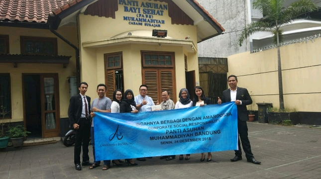 The Amaroossa Hotel Bandung menggelar acara Corporate Social Responsibility dengan anak-anak Panti Asuhan Bayi Sehat Muhammadiyah Bandung