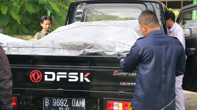 DFSK Indonesia Donasikan Super Cab