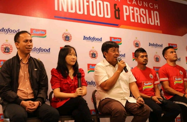 Juara Liga I Indonesia 2018, Persija mengumumkan kerja sama dengan salah satu perusahaan makanan dan minuman ternama di Indonesia, yaitu PT Indofood Sukses Makmur Tbk (Indofood) melalui brand Indomie