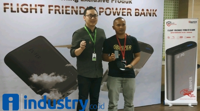 SPINER Gandeng Tokopedia Luncurkan Power Bank Flight Friendly (Hariyanto/INDUSTRY.co.id)