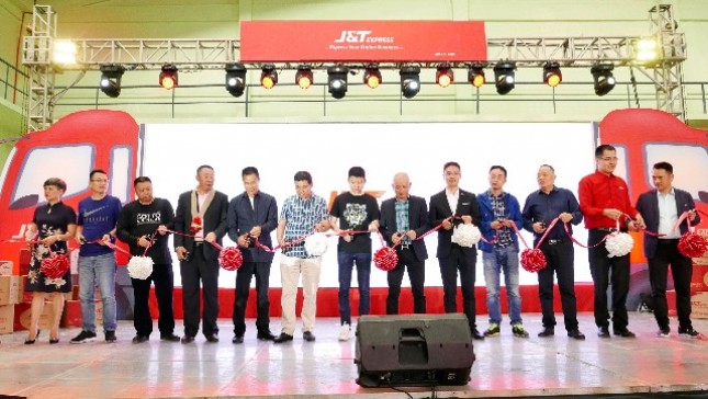 J&T Express kembali melebarkan sayapnya secara resmi di Filipina setelah sukses ekspansi di dua negara Asia Tenggara pada tahun sebelumnya. 