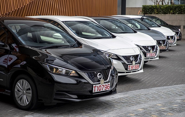 Media-Media Internasional berkesempatan test drive Nissan Leaf dalam Nissan Futures di Hongkong 8 Maret 2019