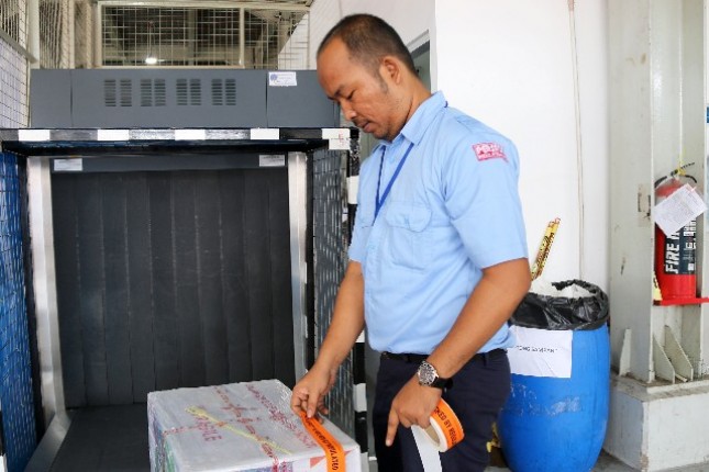 J&T Express, memaksimalkan fasilitasnya dengan menerapkan badan usaha atau Regulated Agent (RA) milik sendiri berlokasi di Rawa Bokor – Tangerang. 