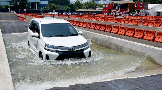 Toyota Driving Experience (TDE)