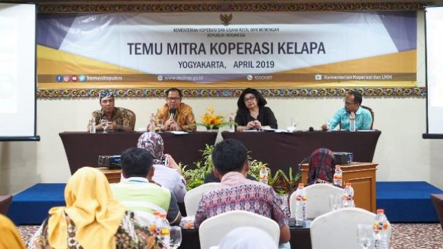 LPDB KUMKM menyatakan siap mendukung perkembangan hilirisasi industri kelapa untuk mendorong pertumbuhan ekonomi nasional