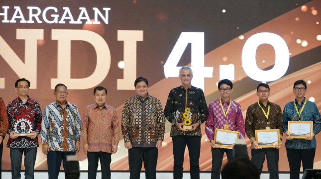 Smart Factory Schneider Electric Raih Penghargaan Sebagai “A National Lighthouse for Indonesia”