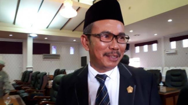 Ketua DPRD Kabupaten Karimun Yusuf Sirat
