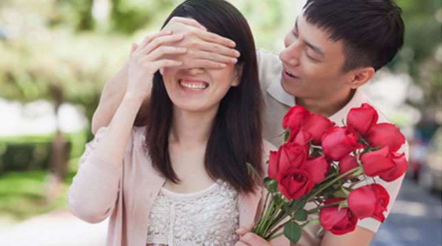 Ilustrasi Sepasang Kekasih Saat Merayakan Valentine's Day (Jade/Getty Images)