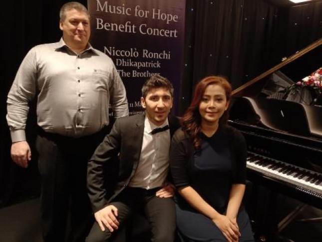 Nicollo Ronchi pianis dunia (Tengah) (Foto Dok Industry.co.id)