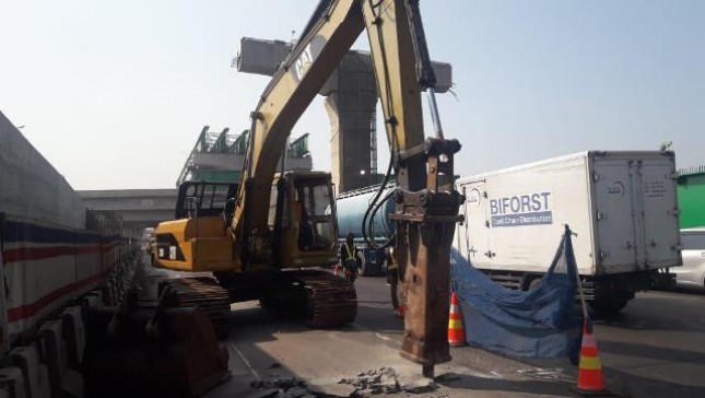 Jasa Marga Lakukan Rekonstruksi Jalan Tol Jakarta-Cikampek Hingga Lima Hari ke Depan