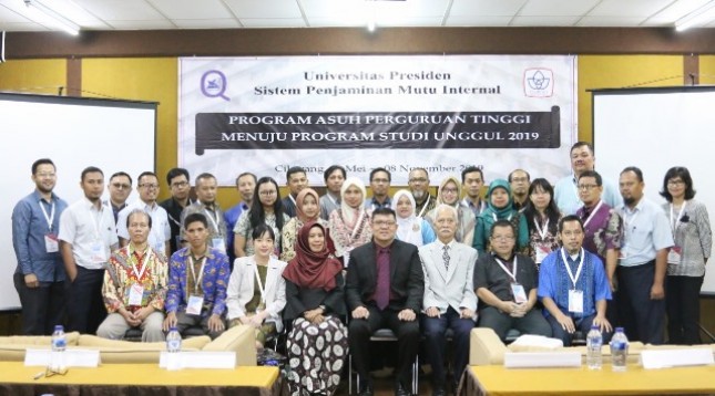 President University terpilih sebagai salah satu dari 30 universitas di Indonesia yang menjadi pengasuh dalam program yang diinisiasi oleh Kementerian Riset, Teknologi, dan Pendidikan Tinggi (Ristekdikti) Republik Indonesia.