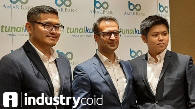 Founder Tunaiku Vishal Tulsian (tengah) - (Hariyanto/INDUSTRY.co.id)