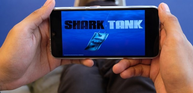 MAXstream Hadirkan Serial ‘Shark Tank’ di Saluran TechStorm