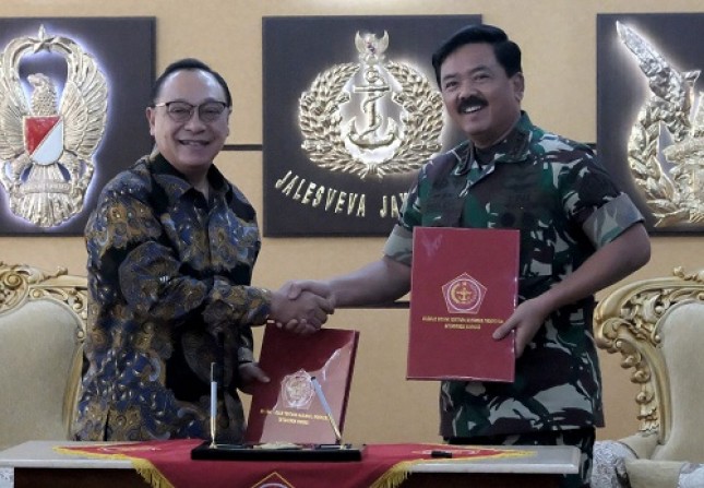 Untuk memperluas kerjasama terkait layanan perbankan, PT Bank Tabungan Negara (Persero) Tbk, pada Senin (22/7/2019) menandatangani Nota Kesepahaman dengan TNI