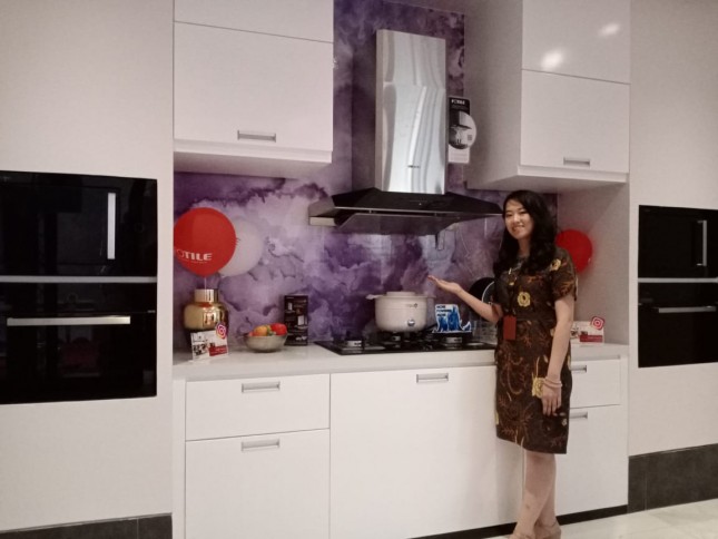 Suasana Fotile Experienc Center di Jakarta, Senin (29/7).(Andi Mardana)