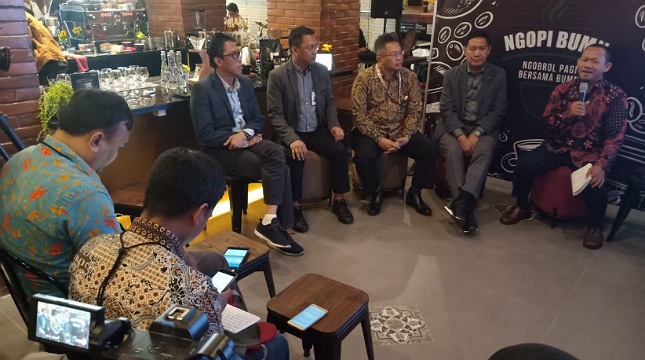 Suasana acara Ngopi Bareng CEO BUMN dengan Direksi Pegadaian di The Gade Coffee and Gold Sabang