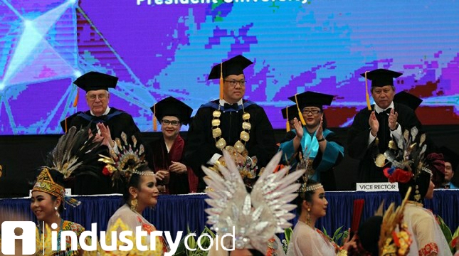 Wisuda ke-14 President University (Foto: Dok.Industry)