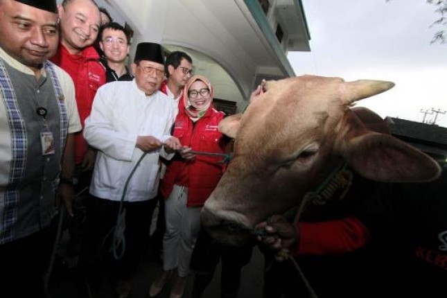 Idul Adha 1440 H, Telkomsel Serahkan 751 Hewan Kurban (Foto Dok Industry.co.id)