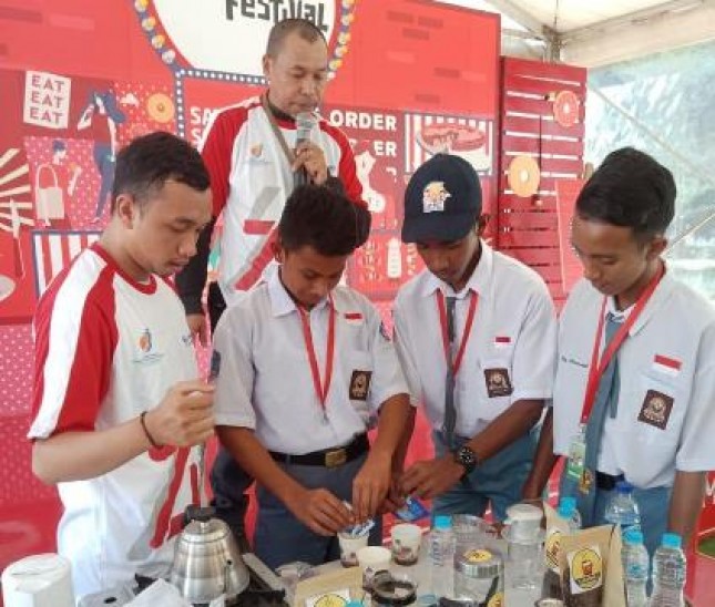 Peserta SMN Maluku Ikuti Pelatihan Kopi Mitra Binaan PT Indra Karya 
