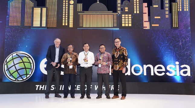 DKI Jakarta, Pertamina Hulu Energi, BMKG, dan Kementerian ESDM Mendapatkan Penghargaan untuk Inovasi di Bidang Geospasial