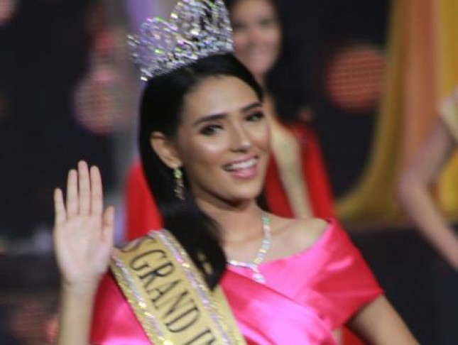 Sarlin Jones Asal NTT Sabet Gelar Miss Grand Indonesia 2019