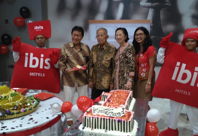 Ibis Jakarta Harmoni Rayakan Ulang Tahun Pertamanya, Jumat (3/3/2017)