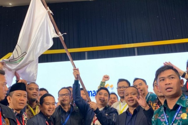 Mardani H. Maming melakukan selebrasi seusai terpilih jadi Ketua HIPMI periode 2019-2022