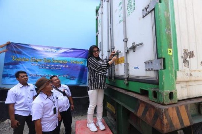 Farida Mokodompit Direktur Operasional Perum Perindo.