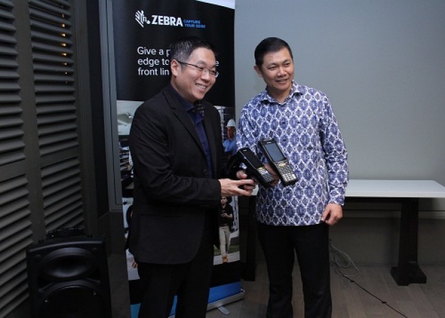 Aik Jin, Tan (AJ), Vertical Solutions Lead, Zebra Technologies Asia Pacific; Ben Marvin Tan, Country Manager Indonesia, Zebra Technologies Asia Pacific