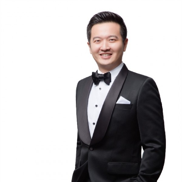 Chief Executive Officer PT Pollux Properti Indonesia Tbk., Dr. Nico Po