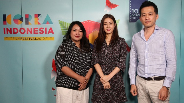 Astrid Wienardi, Head of Content PT Link Net Tbk; Kang So-ra, award-winning actress dari Korea Selatan; dan Michael Jung, Managing Director CJ E&M HK 