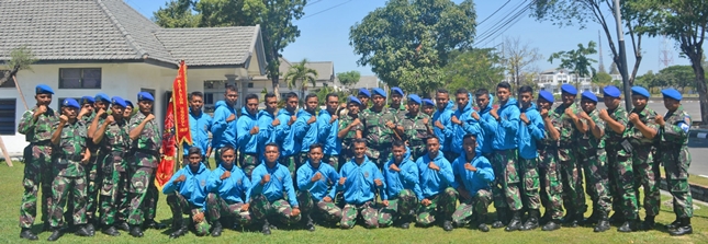 Danyonpom 2 Marinir Lepas Atlet Binsat Renang dan Dayung