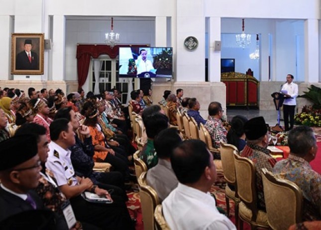 Presiden Joko Widodo Meresmikan Proyek Palapa Ring Timur