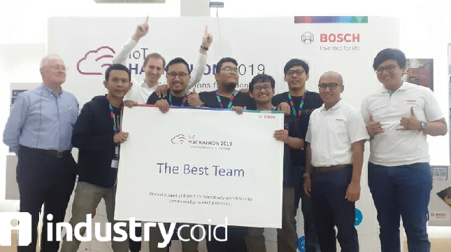 Unafeed dan Ceritech, pemenang kompetisi Bosch IoT Hackathon 2019 (Foto: Ridwan/Industry.co.id)
