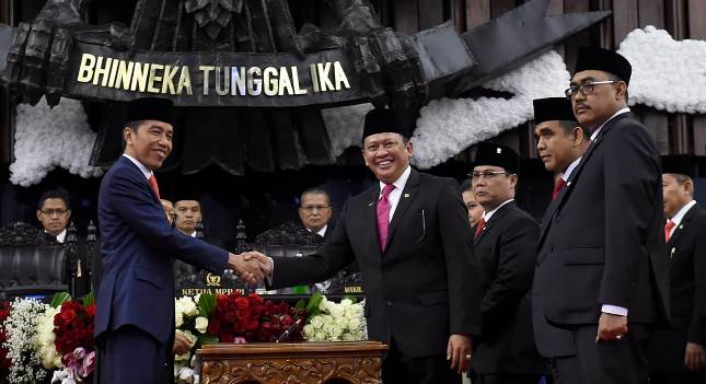 Presiden Jokowi dan Ketua MPR Bambang Soesatyo