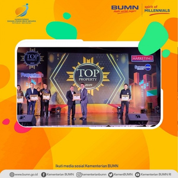 Bertempat di Ballroom Hotel Mulia Jakarta, pada Jumat (25/10/2019), PT Jakarta Industrial Estate Pulogadung menerima penghargaan Top Property Award 2019 pada kategori Industrial Estate.