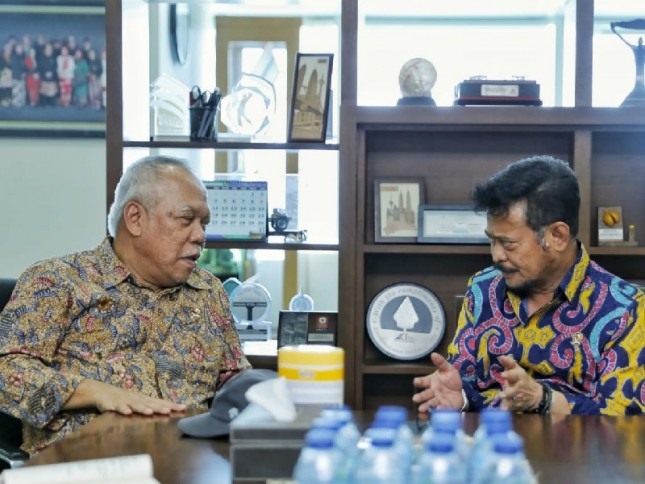 Mentan Syahrul Yasin Limpo bersama Menteri Pekerjaan Umum dan Perumahan Rakyat (PUPR).
