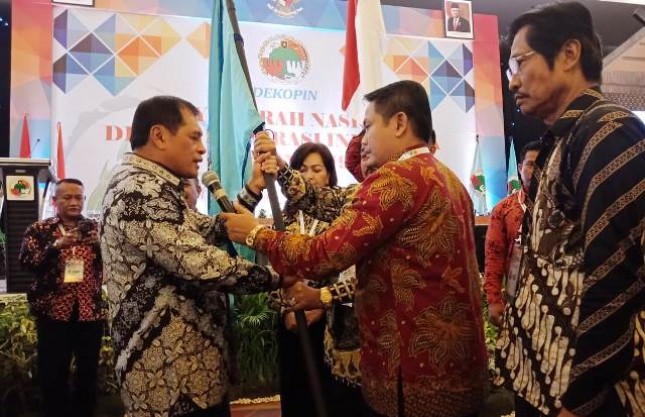 Nurdin Halid (NH) kembali terpilih menjadi ketua umum Dewan Koperasi Indonesia (Dekopin) untuk ketiga kalinya. 