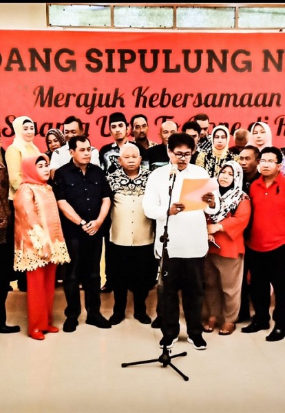 Masyarakat Bone yang tersebar di seluruh Indonesia mendeklarasikan pembentukan Forum Komunikasi Masyarakat Bone Raya (FK-MBR) di Jakarta, pekan lalu Sabtu (30/11/2019). 